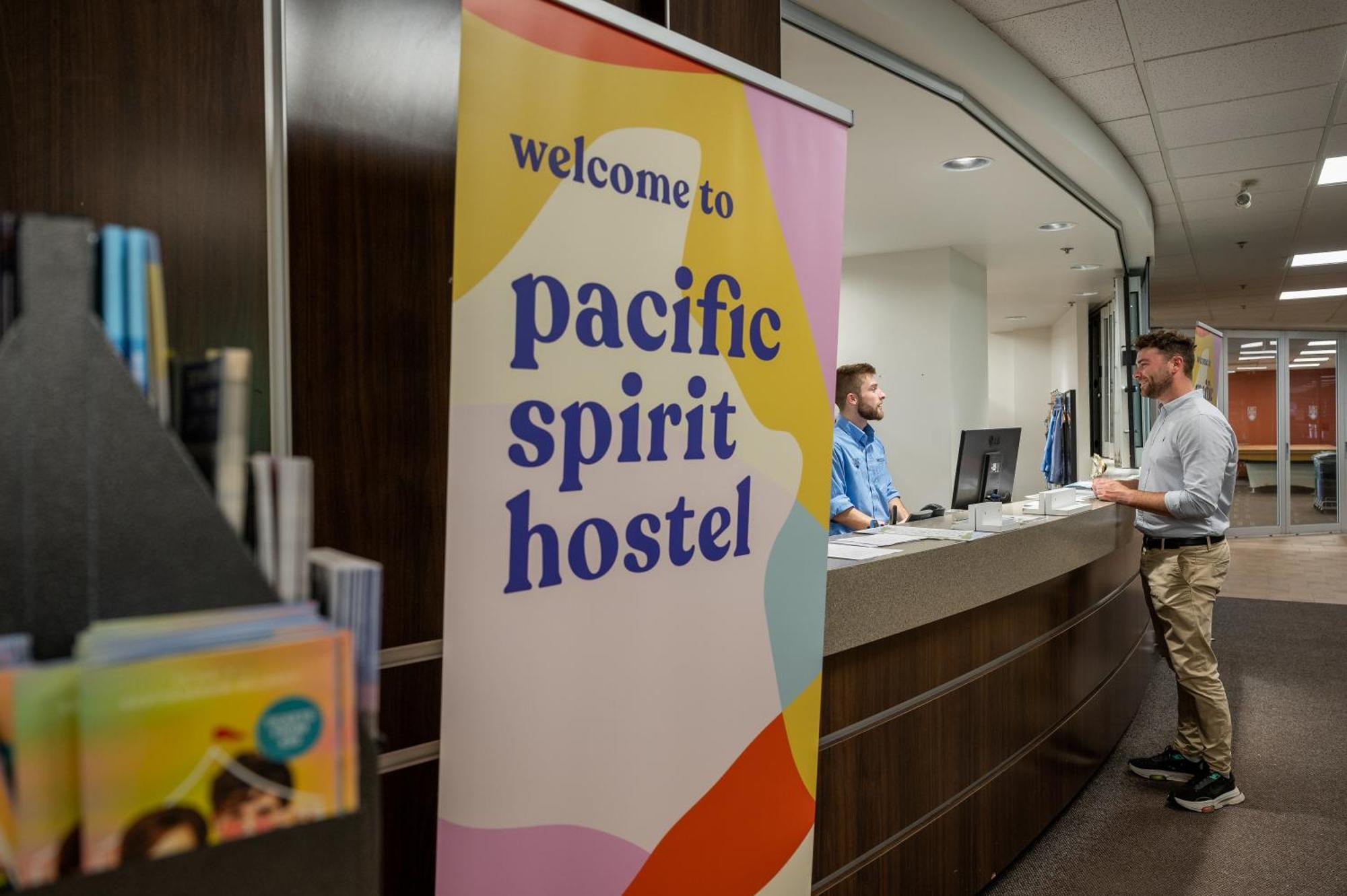 Pacific Spirit Hostel Βανκούβερ Εξωτερικό φωτογραφία